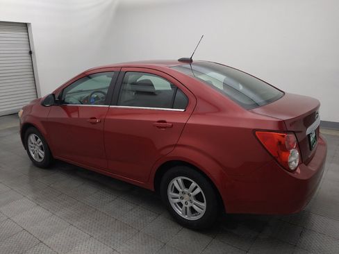 Used 2016 Chevrolet Sonic LT FWD image 3