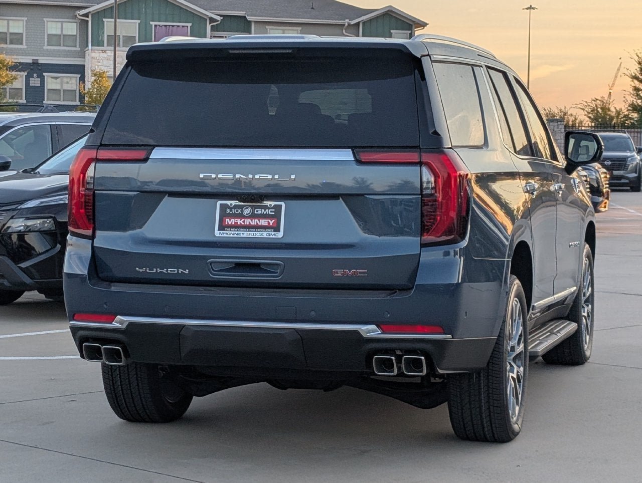 New 2027 GMC Yukon Denali w/ Advanced Technology Package AWD/4WD image 4