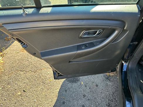 Used 2016 Ford Taurus Police Interceptor AWD image 13