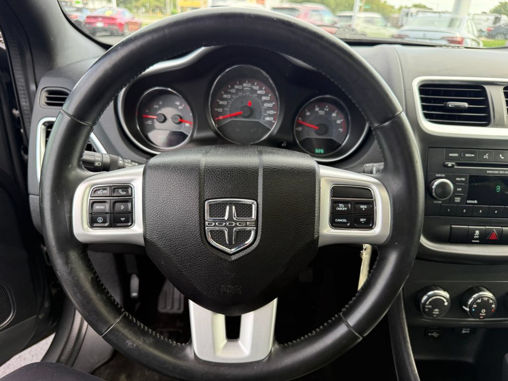 Used 2012 Dodge Avenger SXT FWD image 23