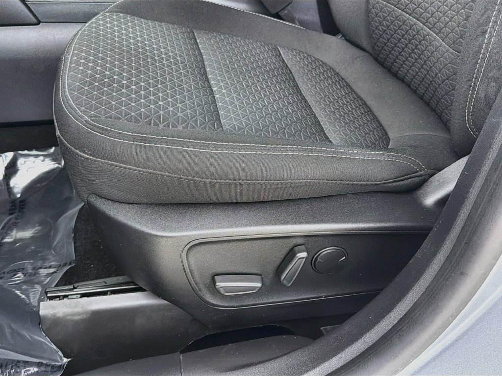 Used 2023 Ford Escape Active AWD/4WD image 18