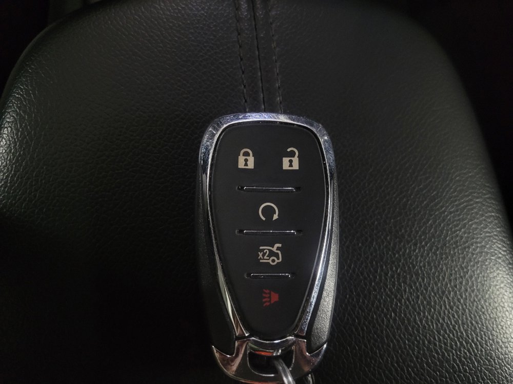 Used 2023 Chevrolet Malibu LT FWD image 32