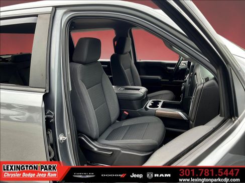 Used 2021 Chevrolet Silverado 1500 LT Trail Boss w/ Bed Protection Package AWD/4WD image 29
