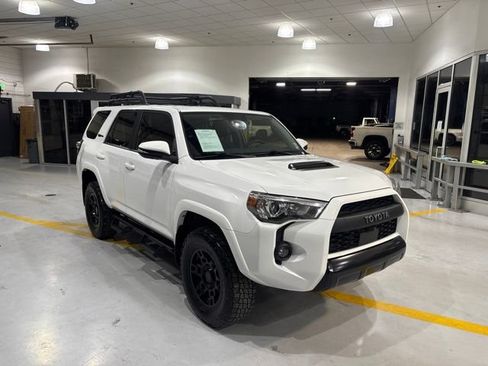 Used 2024 Toyota 4Runner TRD Pro AWD/4WD image 4
