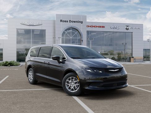 New 2026 Chrysler Voyager LX FWD image 5