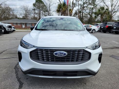 New 2026 Ford Escape Active image 9