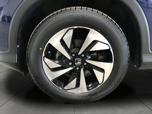 Used 2015 Honda CR-V Touring image 4