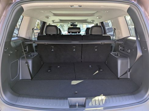 Certified 2024 Hyundai Santa Fe Limited image 12