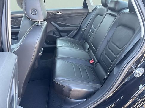 Used 2022 Volkswagen Jetta SEL FWD image 26