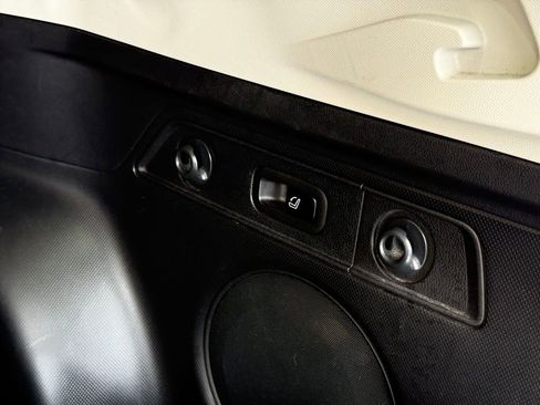 Used 2019 Subaru Forester Touring w/ Popular Package #3 image 5