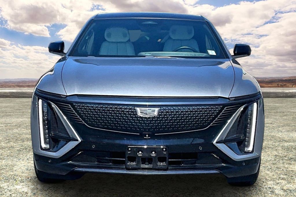 Certified 2024 Cadillac Lyriq Sport AWD/4WD image 2