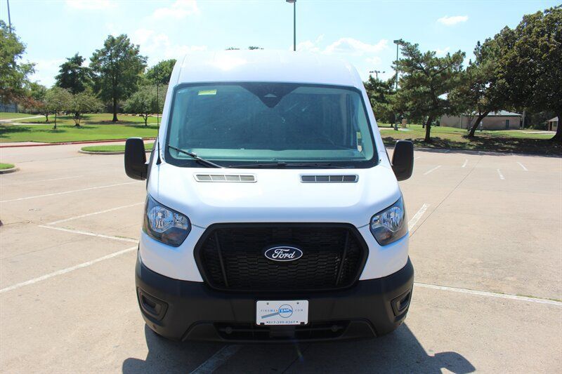 Used 2026 Ford Transit 250 148 Medium Roof RWD image 8
