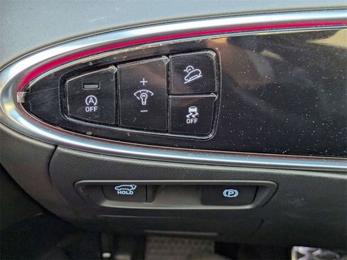 Used 2025 Genesis GV70 3.5T Sport image 28