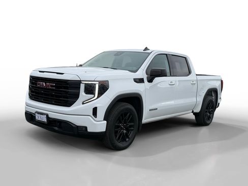 Used 2022 GMC Sierra 1500 Elevation image 1