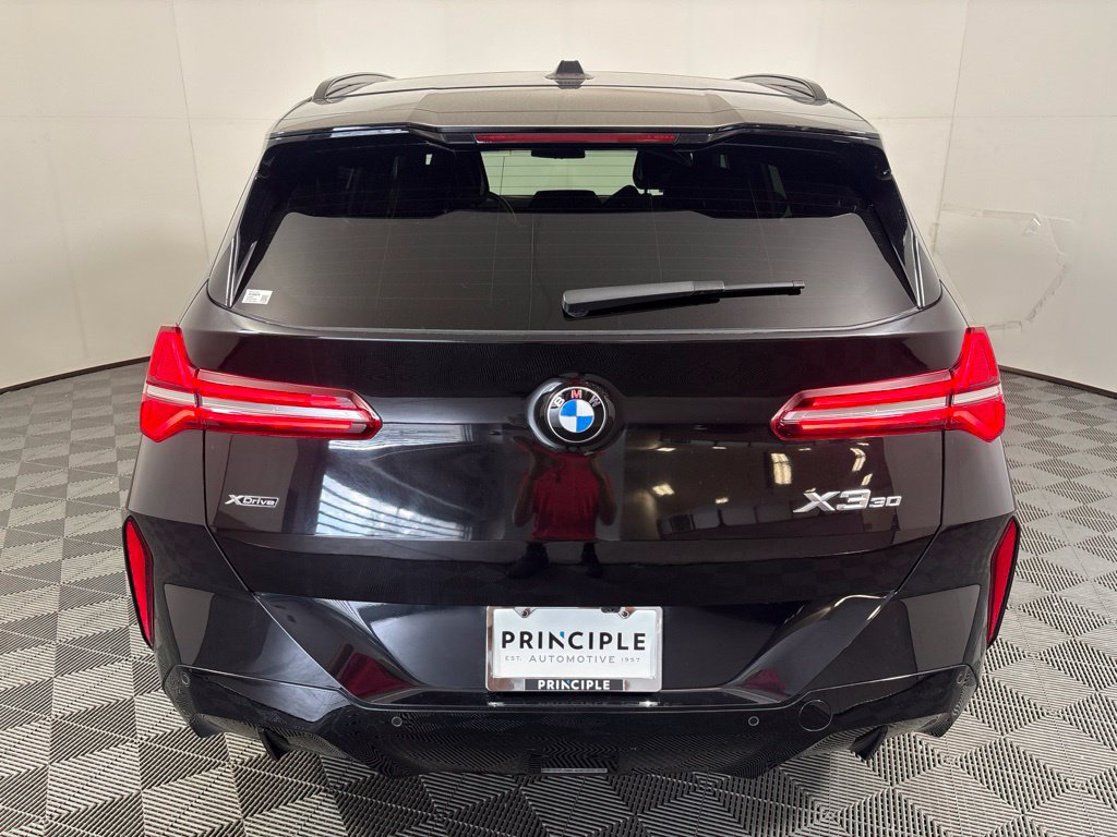 Certified 2026 BMW X3 xDrive30i w/ M Sport Package AWD/4WD image 6