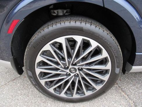 Used 2026 Hyundai Palisade Calligraphy FWD image 8