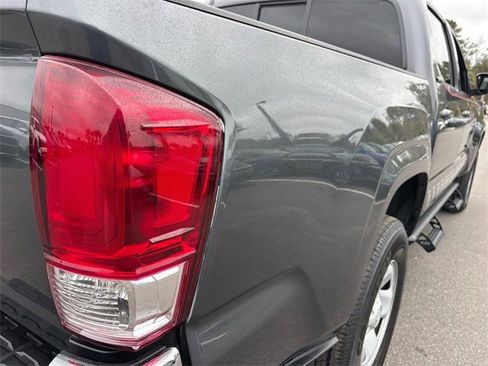 Used 2022 Toyota Tacoma SR5 image 12