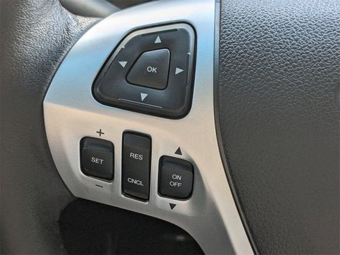 Used 2015 Ford Explorer XLT w/ Equipment Group 202B image 25