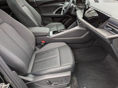 Used 2025 Audi Q5 Premium Plus w/ Premium Plus image 35