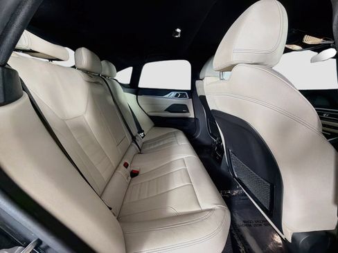 Used 2023 BMW i4 eDrive40 RWD image 28