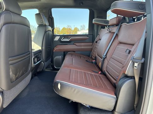 New 2026 GMC Sierra 2500 Denali Ultimate image 30