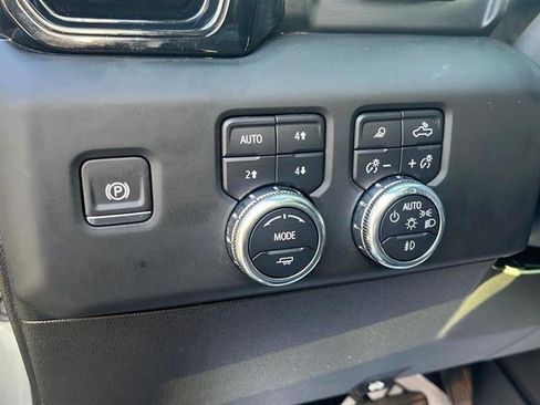 Used 2024 GMC Sierra 1500 AT4X image 20