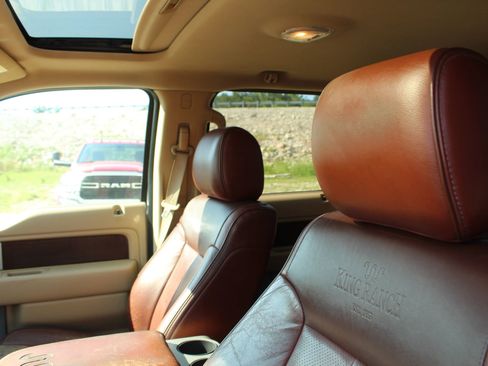 Used 2013 Ford F150 King Ranch w/ King Ranch Luxury Pkg image 20