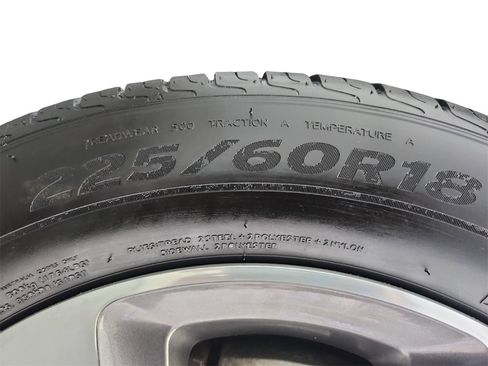 Used 2020 Jeep Cherokee Limited image 37