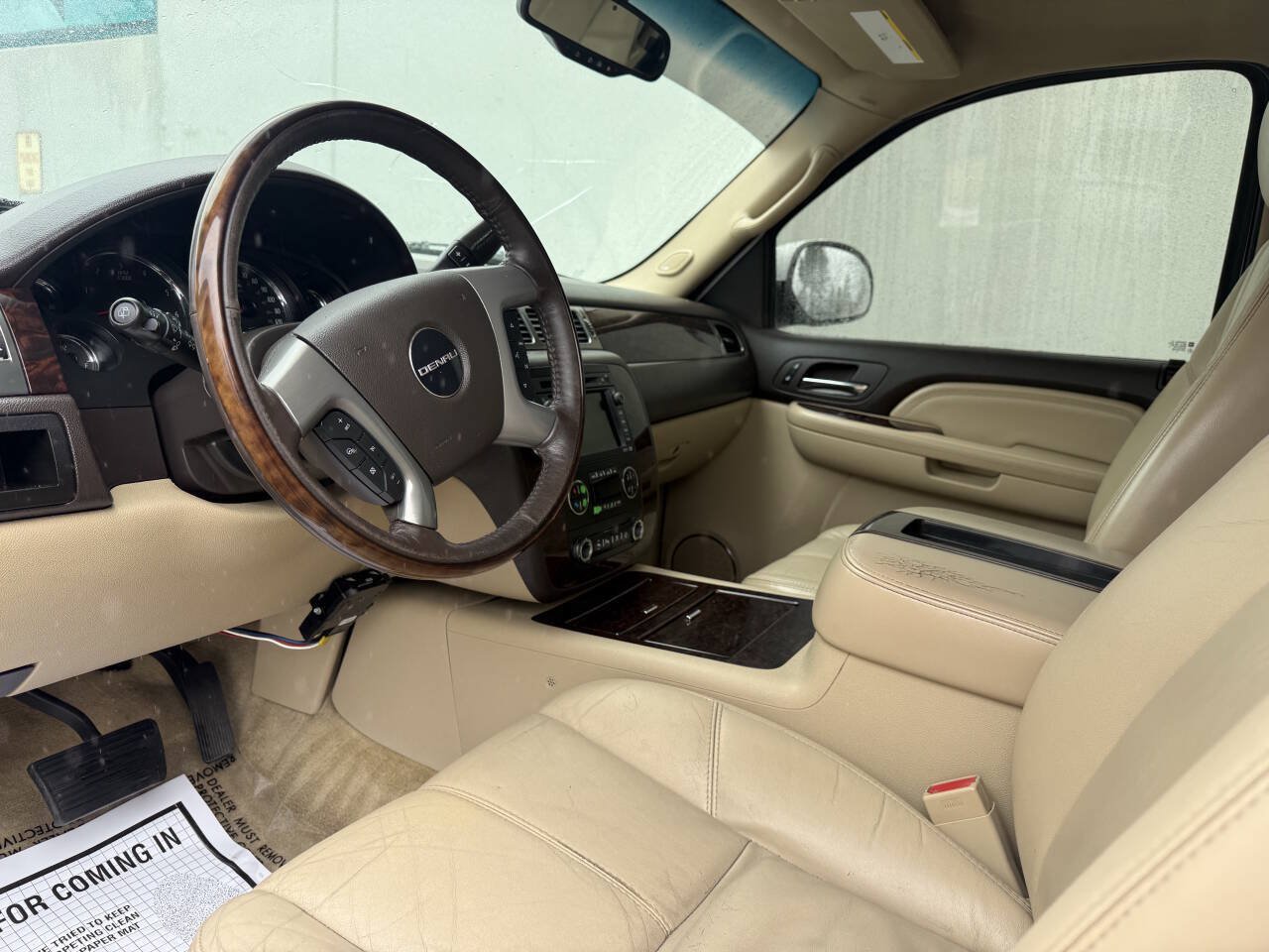 Used 2007 GMC Yukon Denali AWD/4WD image 6