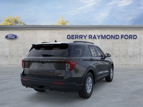 New 2026 Ford Explorer Active AWD/4WD image 10