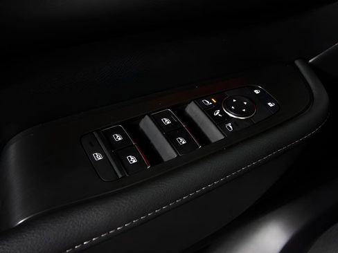 New 2026 Nissan Armada SL image 15