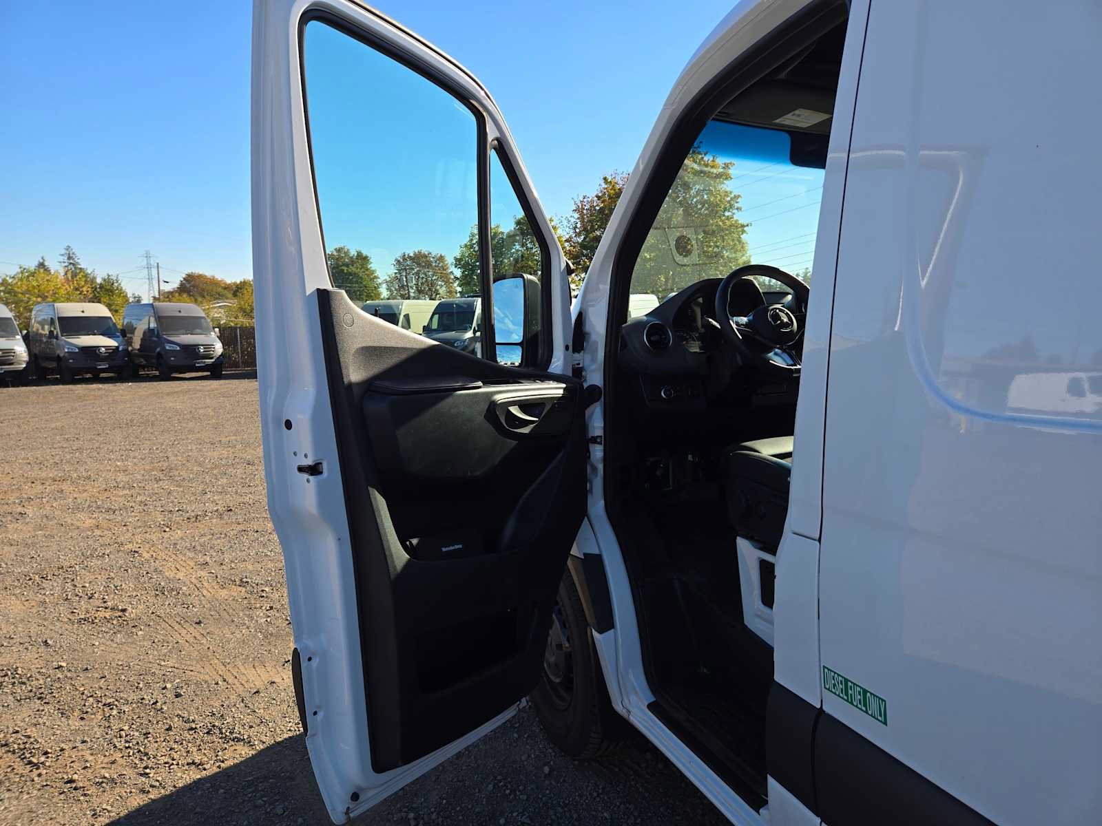 Used 2026 Mercedes-Benz Sprinter 2500 image 20