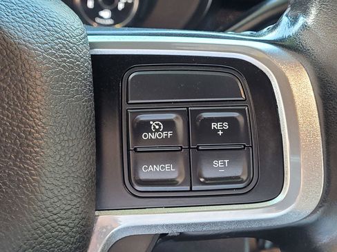 Used 2022 RAM 3500 Laramie w/ Night Edition image 32