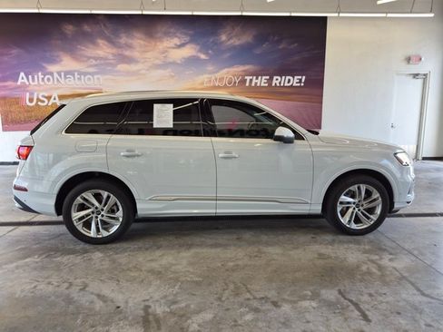 Used 2023 Audi Q7 3.0T Premium Plus AWD/4WD image 4