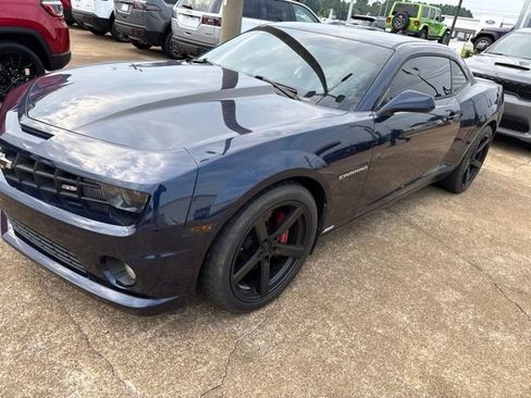 Used 2010 Chevrolet Camaro SS w/ RS Package RWD image 1