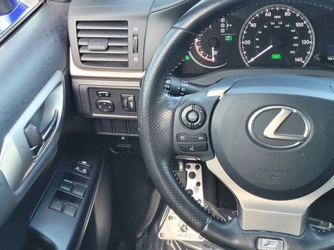 Used 2015 Lexus CT 200h w/ Navigation Package image 13
