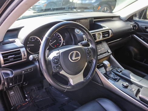 Used 2015 Lexus IS 250 w/ Navigation System Package image 17