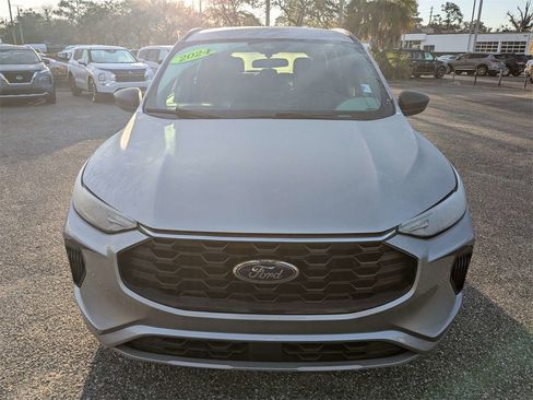 Used 2024 Ford Escape ST-Line w/ Cold Weather Package image 8