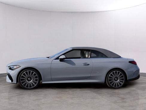New 2026 Mercedes-Benz CLE 450 4MATIC Cabriolet image 4