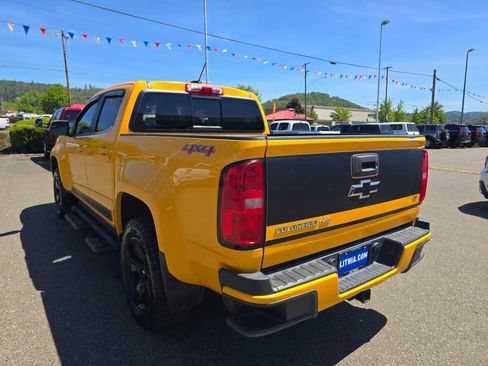 Used 2018 Chevrolet Colorado LT AWD/4WD image 3