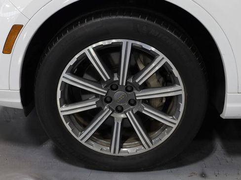 Used 2017 Audi Q7 3.0T Premium Plus AWD/4WD image 48