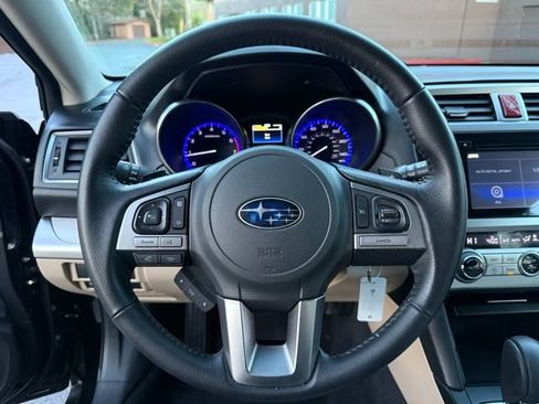 Used 2016 Subaru Outback 2.5i Premium image 14