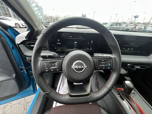 Used 2025 Nissan Kicks SR AWD/4WD image 20