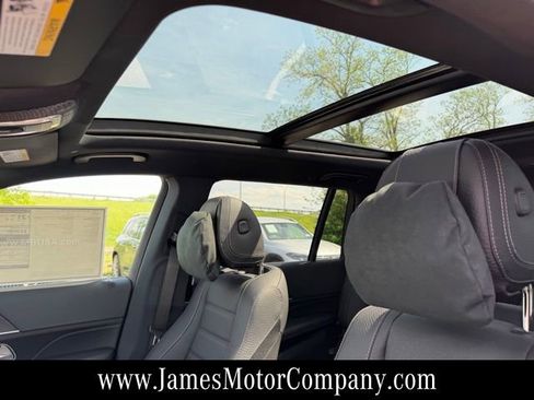 New 2026 Mercedes-Benz GLS 450 4MATIC image 15