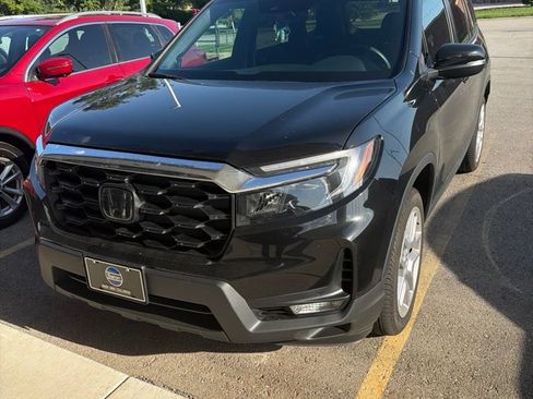 Used 2025 Honda Passport EX-L image 9