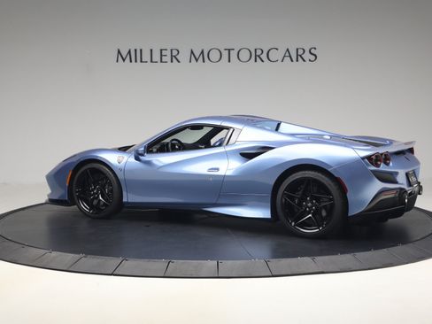 Certified 2021 Ferrari F8 Tributo RWD image 36