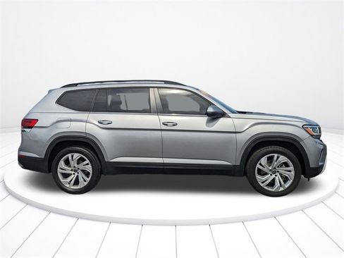Used 2021 Volkswagen Atlas SE image 14