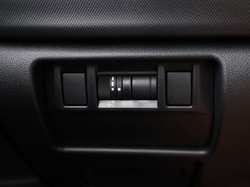 Certified 2026 Subaru Forester Premium AWD/4WD image 19