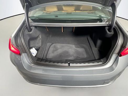 Used 2024 BMW 330i xDrive Sedan w/ Premium Package image 28