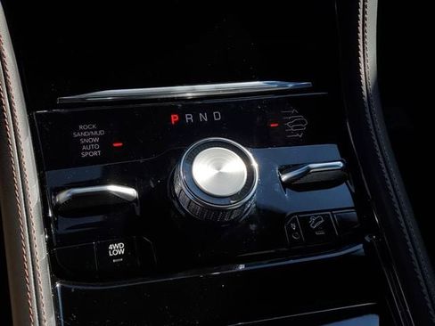 New 2025 Jeep Grand Cherokee L Summit image 34